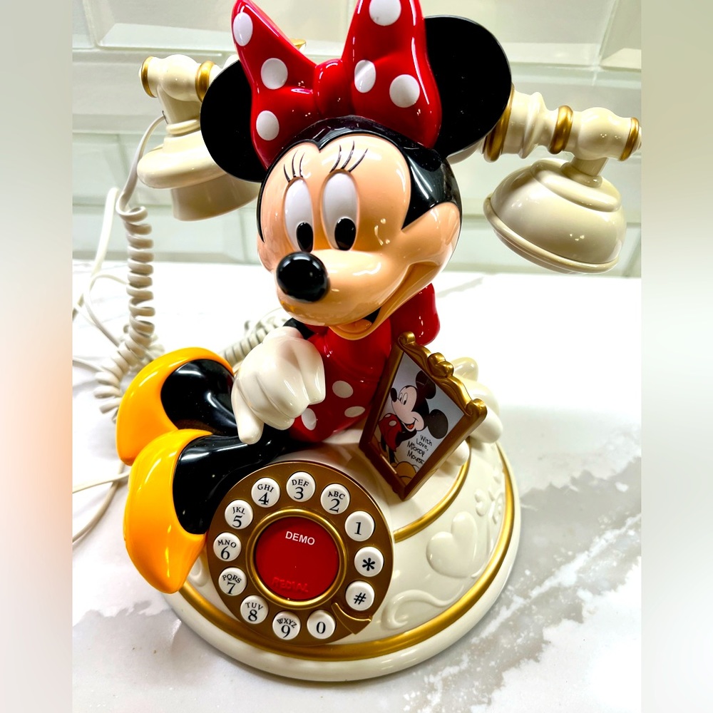 Minnie Mouse Authentic Disney talking phone ☎️ plug in Vintage,adorable WORKS!